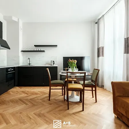Apartment Art Deco Spokojna 10 Centrum *